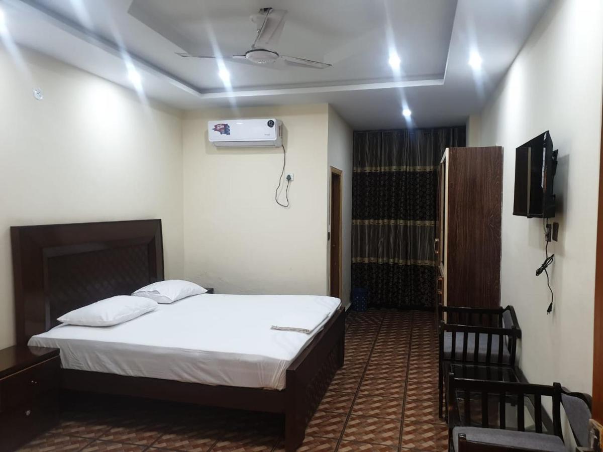 Dream Night Hotel Islamabad Exterior photo